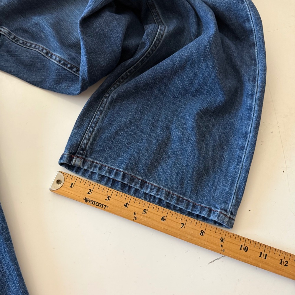 Tommy Bahama Mens Straight Leg Casual Jeans Medium Wash Blue Denim 44 x 30 - Picture 9 of 10